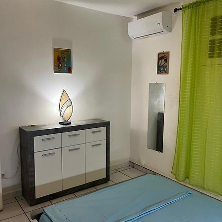 Chez Marc Apartment Les Abymes Exterior photo